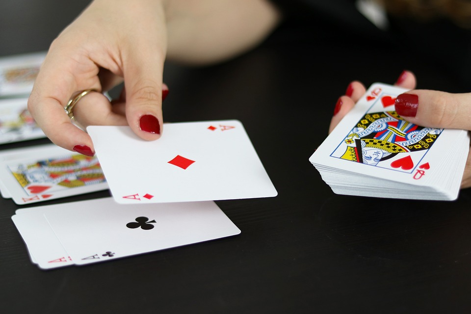 探索撲克牌的多樣性:十款你應該了解的撲克牌遊戲!|TU娛樂城 2 撲克牌遊戲種類